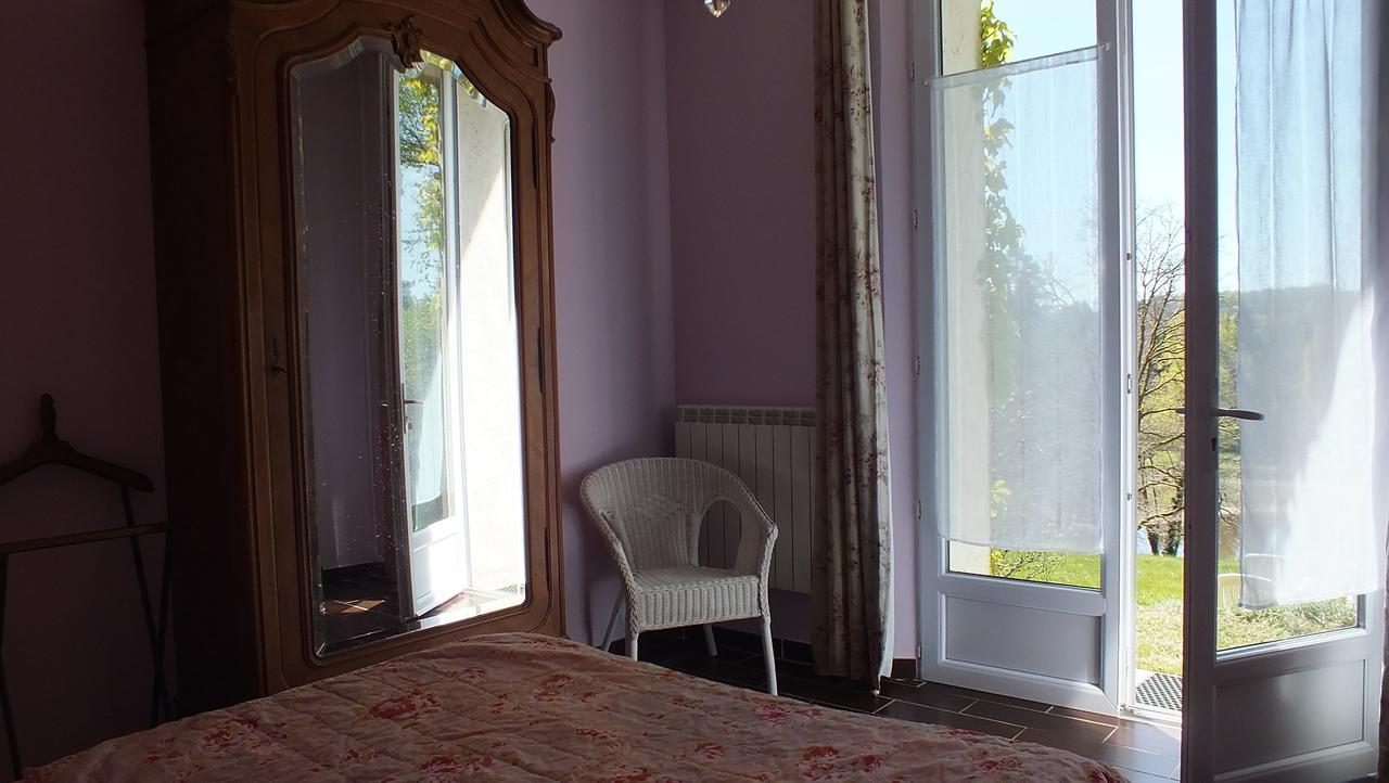 Les Grillons Du Morvan Montsauche-les-Settons Exterior photo